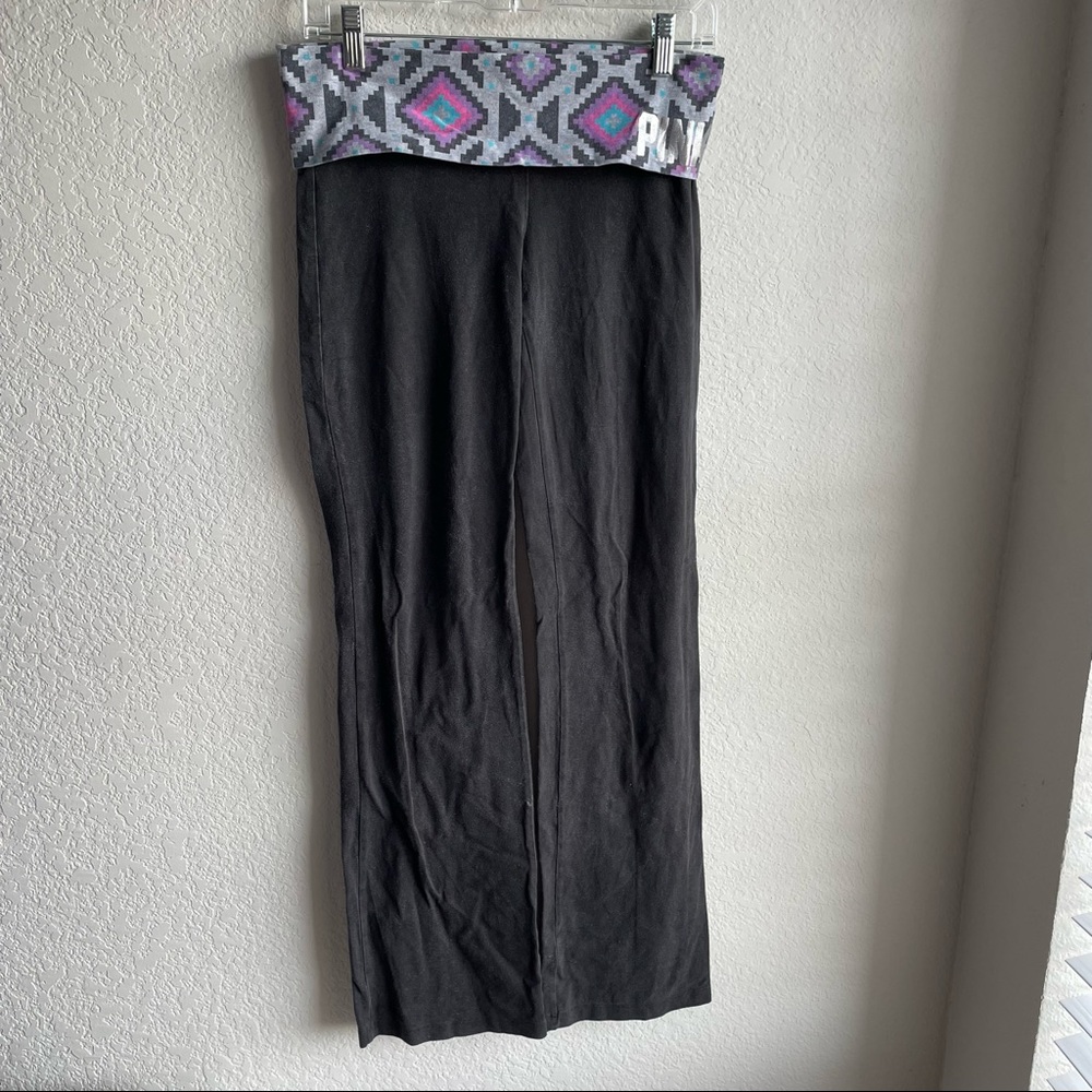Pink Flared Leggings/Yoga Pants Size M